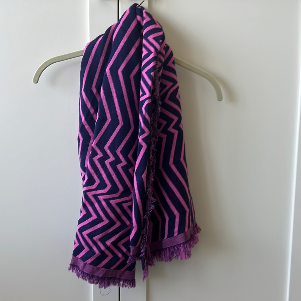 Ivivva Reversible Scarf